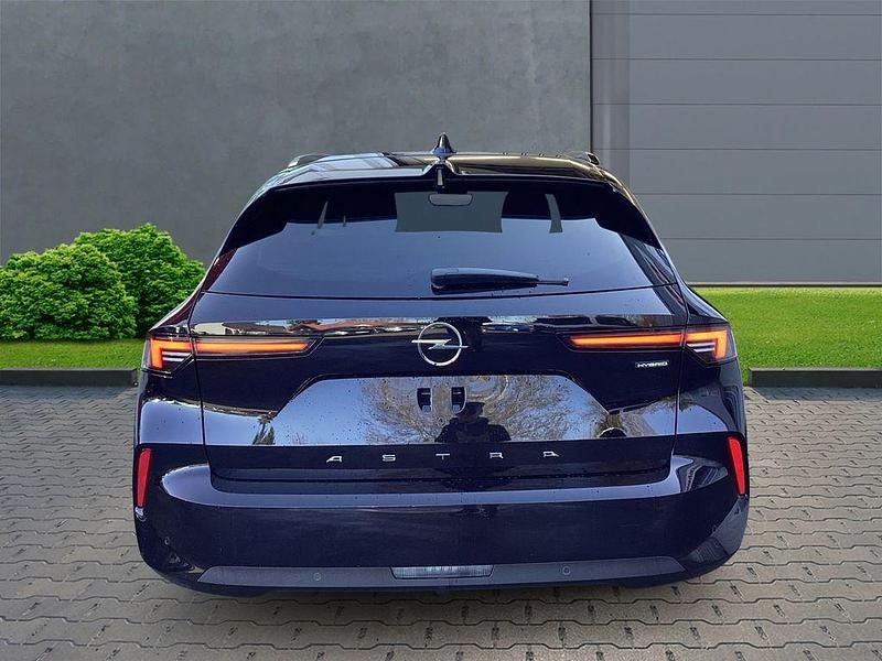 Neu Opel Astra Edition 145 PS (106 kW) 2026 Schwarz Kombi