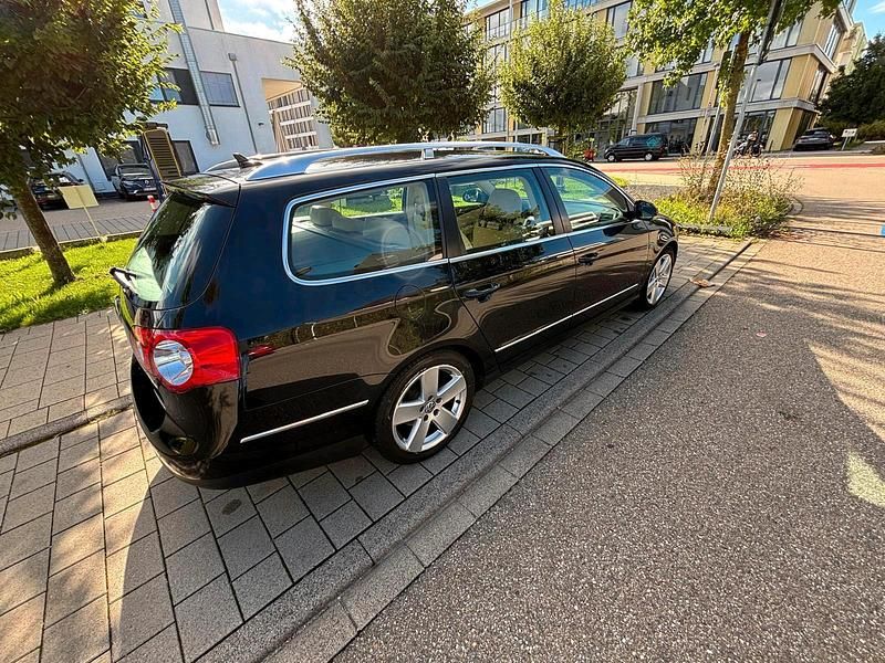 Gebraucht VW Passat 170 PS (125 kW) 2025 Schwarz Kombi
