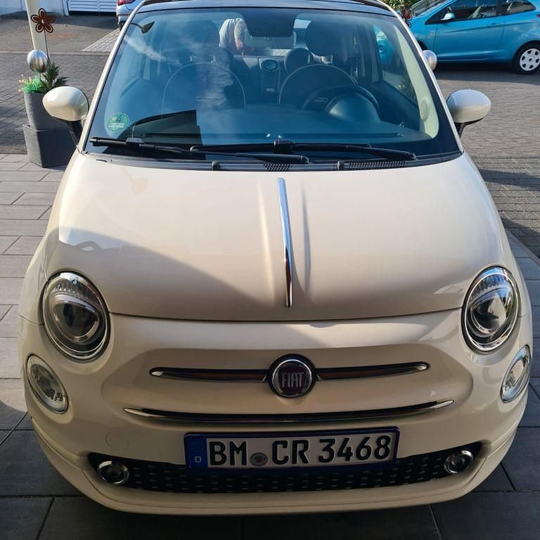 Weiß Gebraucht 2018 Fiat 500 Lounge Kleinwagen | 10.900 € (Fairer Preis) - Bild 1/4
