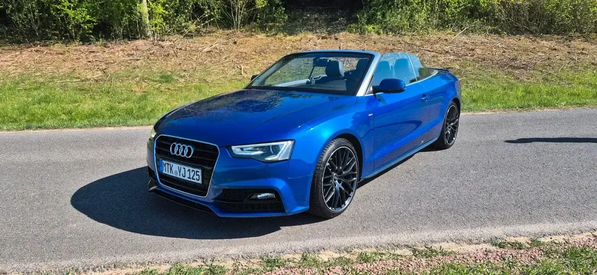 Gebraucht Audi A5 Cabriolet S-Line 177 PS (130 kW) 2016 Blau Cabrio