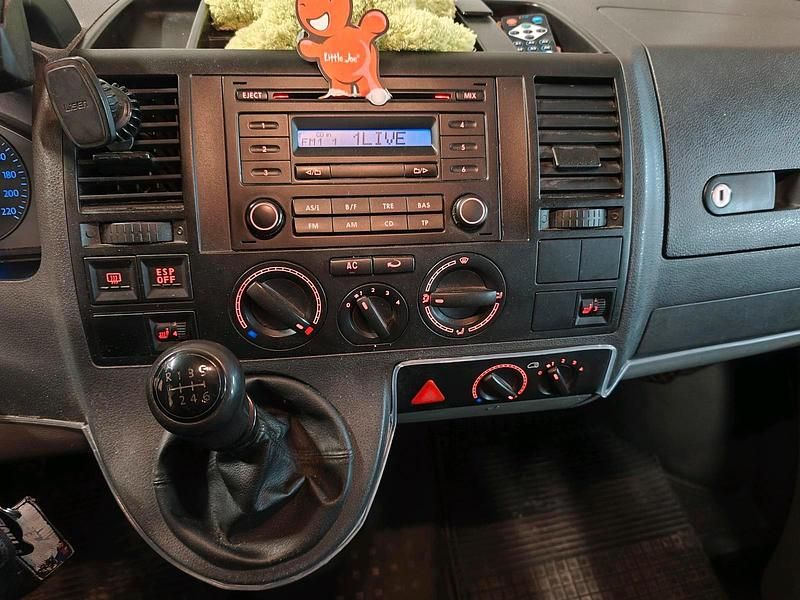 Gebraucht VW T5 131 PS (96 kW) 2009 Silber Van