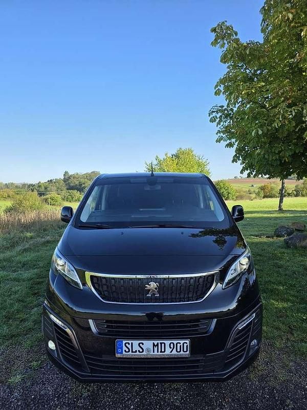 Gebraucht Peugeot Expert 177 PS (130 kW) 2018 Van
