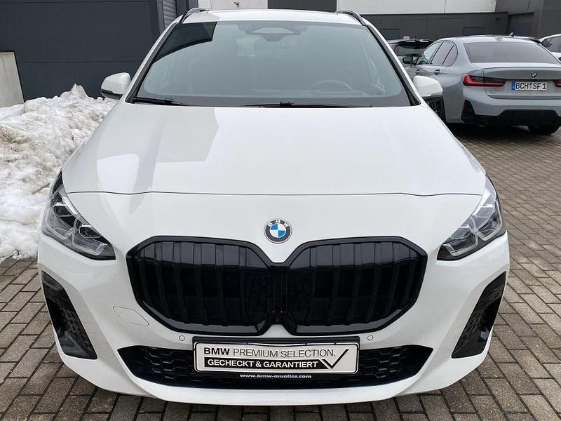 Gebraucht BMW 223 Active Tourer M Sport 204 PS (150 kW) 2025 Weiß Van / Kleinbus