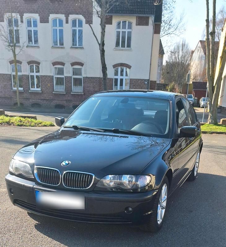Second-hand BMW 316 2003 Negru Berlinǎ