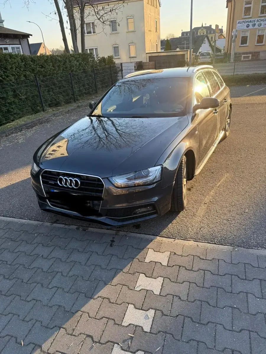 Gebraucht Audi A4 S-Line 170 PS (125 kW) 2013 Schwarz Kombi