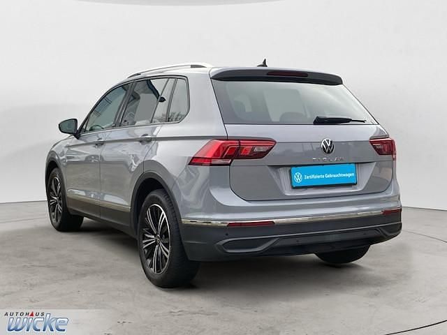 Gebraucht VW Tiguan Active 131 PS (96 kW) 2022 SUV