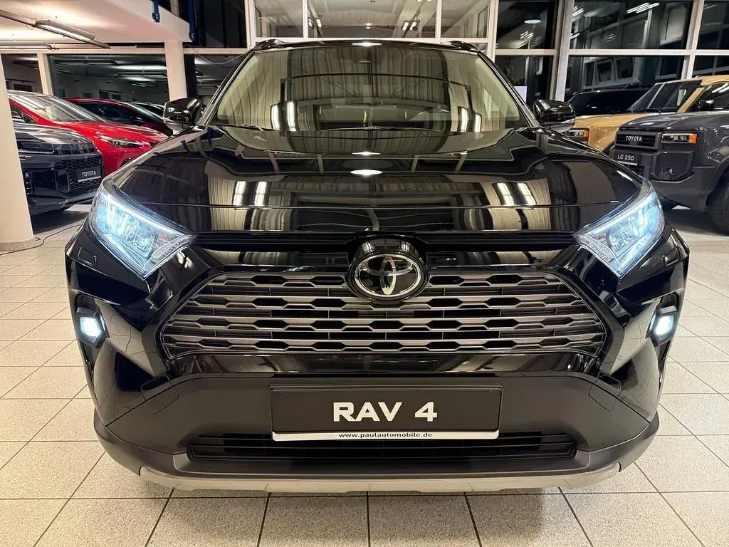 Gebraucht Toyota RAV4 175 PS (128 kW) 2023 Schwarz SUV