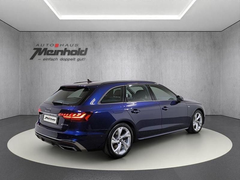 Gebraucht Audi A4 S-Line 204 PS (150 kW) 2024 Blau Kombi