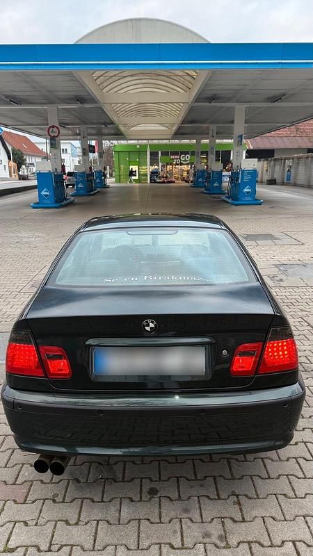 Occasion BMW 320 170 ch (125 kW) 2003 Vert Berline