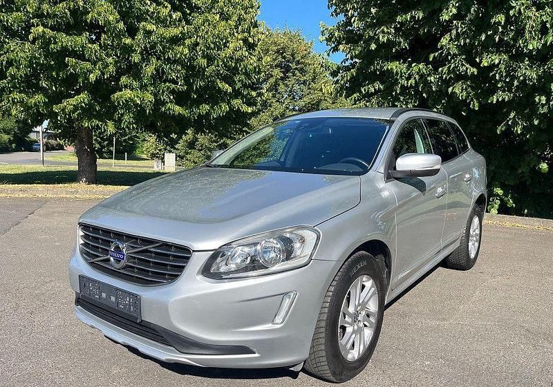 Silber Gebraucht 2013 Volvo XC60 SUV | 13.850 € (Guter Preis) - Bild 1/4