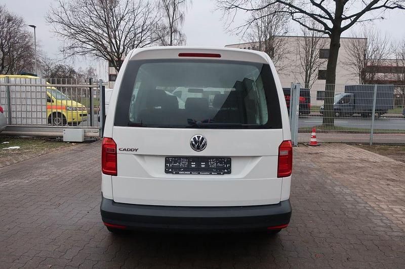Gebraucht VW Caddy 102 PS (75 kW) 2019 Weiß Van / Kleinbus