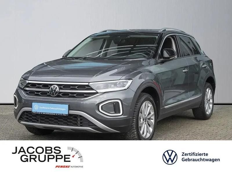 Grau Gebraucht 2024 VW T-Roc Style SUV | 28.880 € (Fairer Preis) - Bild 1/3