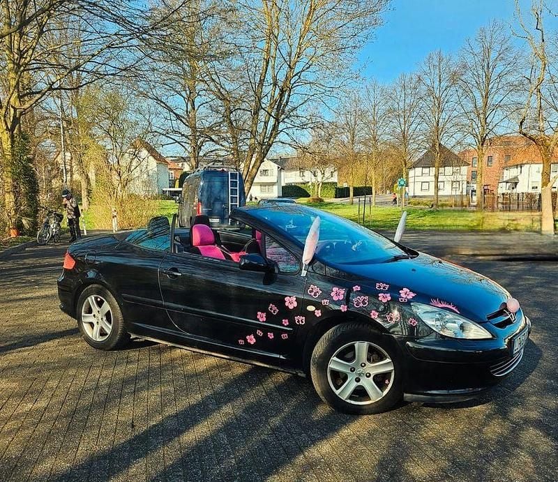 Schwarz Gebraucht 2004 Peugeot 307 CC Cabrio | 1.000 € (Superpreis) - Bild 1/4