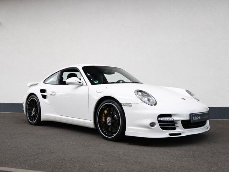 Carraraweiß (metallic) Gebraucht 2011 Porsche 997 Coupé | 99.800 € (Superpreis) - Bild 1/4