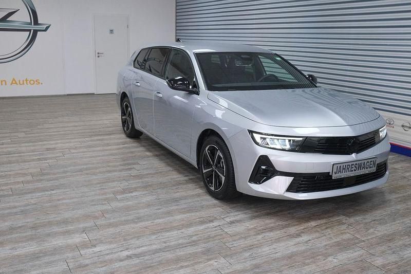 Gebraucht Opel Astra 131 PS (96 kW) 2024 Silber Kombi
