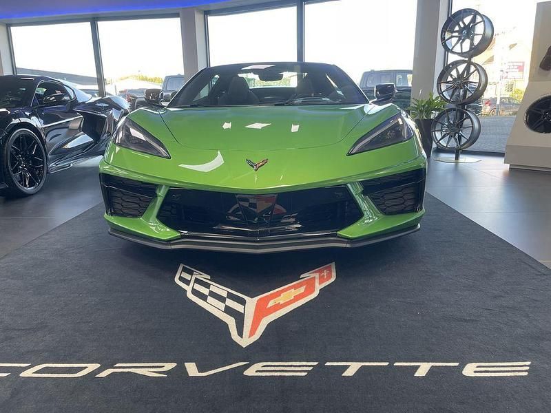 Neu Corvette C8 481 PS (353 kW) 2026 Grün Cabrio