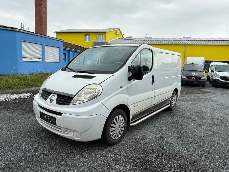 Gebraucht Renault Trafic 114 PS (83 kW) 2009 Van / Kleinbus