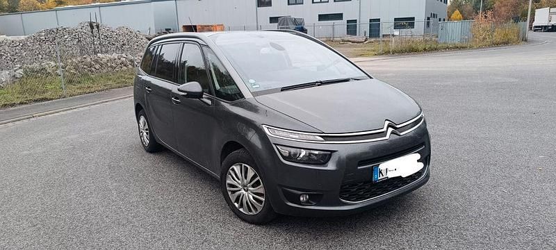 Grau Gebraucht 2016 Citroën C4 Picasso Start Van / Kleinbus | 10.990 € (Teuer) - Bild 1/4