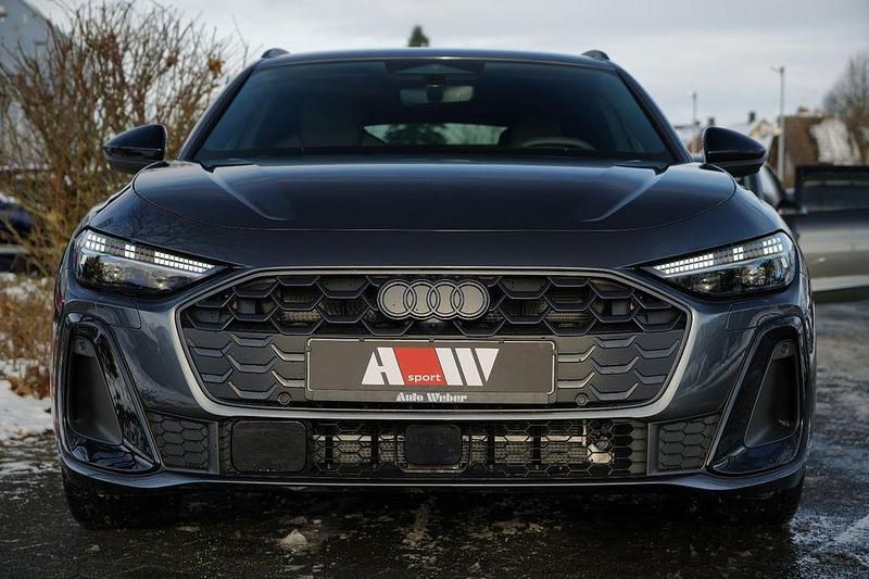Gebraucht Audi A5 Ambiente 367 PS (269 kW) 2026 Grau Kombi