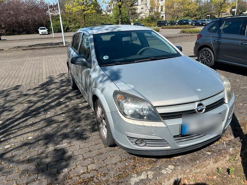 Usata Opel Astra 2005 Grigio Coupé