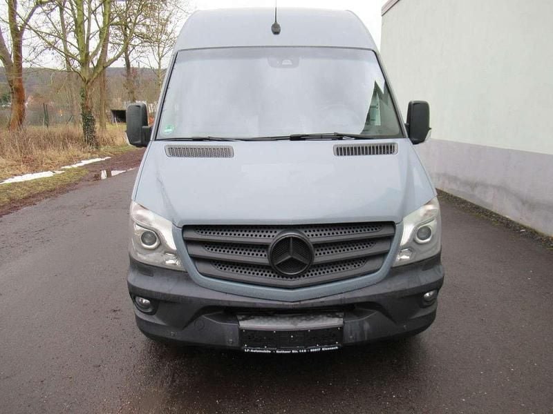 Gebraucht Mercedes Sprinter 163 PS (119 kW) 2018 Blaugrau Van