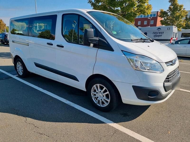 Second-hand Ford Transit 125 CP (91 kW) 2017 Alb Monovolum