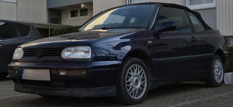 Gebraucht VW Golf 90 PS (66 kW) 1995 Schwarz Cabrio