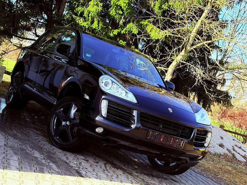 Second-hand Porsche Cayenne 241 CP (177 kW) 2010 Negru SUV