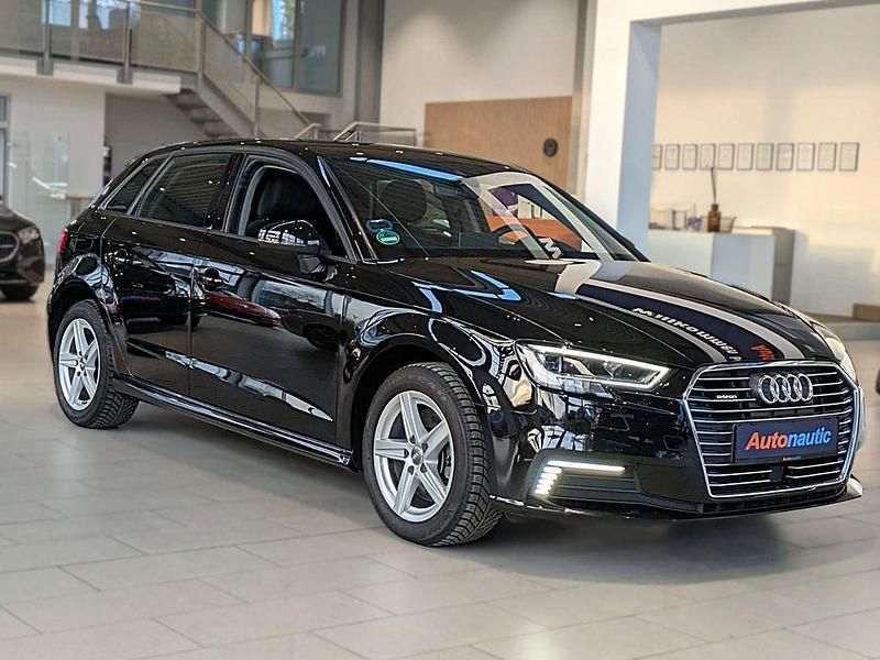 Gebraucht Audi A3 Sportback e-tron 204 PS (150 kW) 2020 Schwarz Kleinwagen