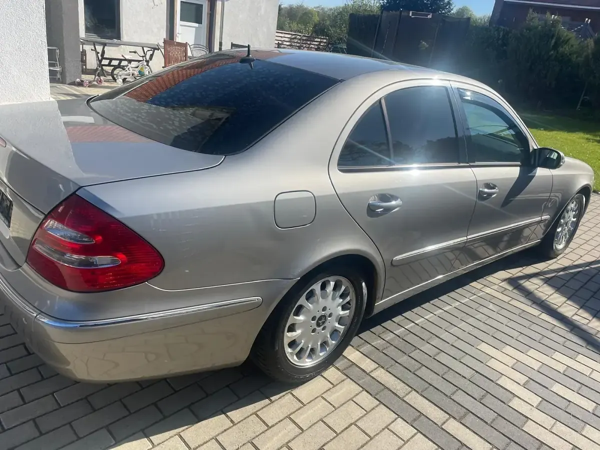 Gebraucht Mercedes E320 225 PS (165 kW) 2002 Grau Limousine
