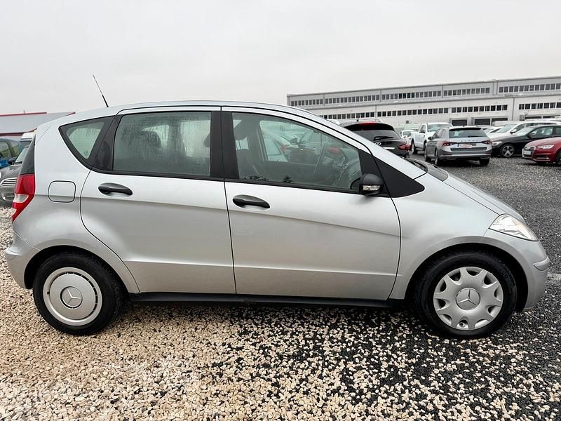 Gebraucht Mercedes A160 82 PS (60 kW) 2006 Silber Kleinwagen