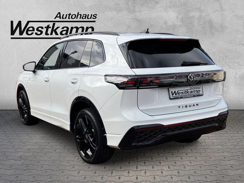 Gebraucht VW Tiguan Style 272 PS (200 kW) 2024 Pure white SUV