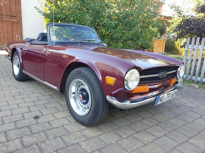 Gebraucht 1972 Triumph TR6 Cabrio | 17.900 € - Bild 1/4