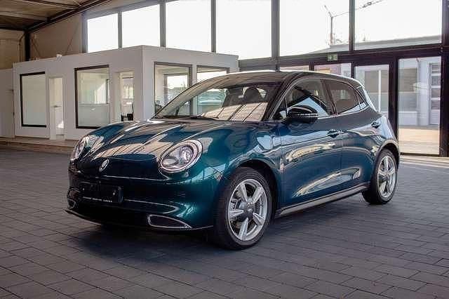 Grün Gebraucht 2023 Ora Funky Cat 400 Pro Kleinwagen | 23.650 € (Fairer Preis) - Bild 1/4