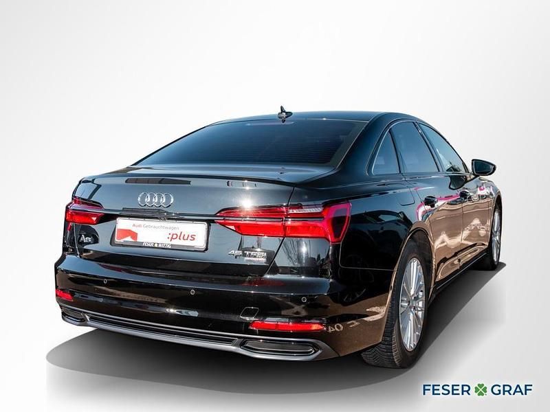 Gebraucht Audi A6 Ambiente 265 PS (194 kW) 2021 Mythosschwarz metallic Limousine