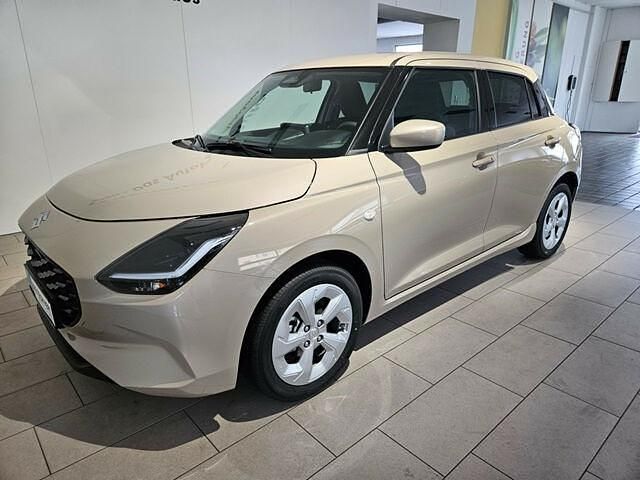 Gebraucht Suzuki Swift Comfort 83 PS (61 kW) 2022 Andere farbe Kleinwagen