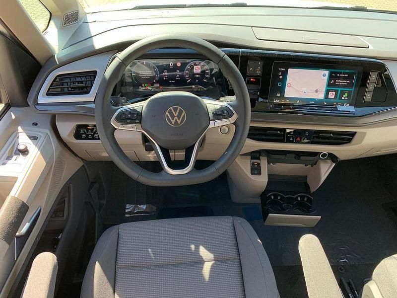 Neu VW Multivan Business 245 PS (180 kW) 2026 Candy weiss Van