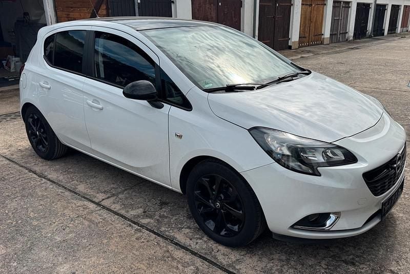 Weiß Gebraucht 2010 Opel Corsa Kleinwagen | 8.999 € - Bild 1/4