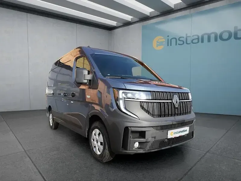 Neu Renault Master 170 PS (125 kW) 2026 Van / Kleinbus