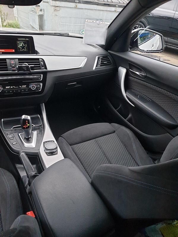 Gebraucht BMW 118 150 PS (110 kW) 2018 Weiß Kleinwagen