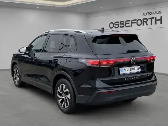 Usata VW Tiguan Edition 150 CV (110 kW) 2024 Nero SUV
