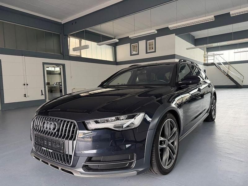 Blau Gebraucht 2018 Audi A6 Allroad Sport Kombi | 30.900 € (Fairer Preis) - Bild 1/4