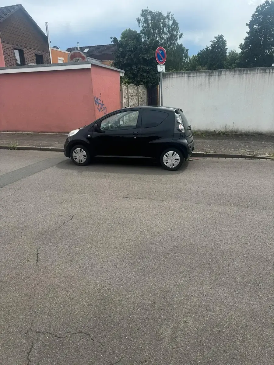 Gebraucht Citroën C1 68 PS (50 kW) 2008 Schwarz Kleinwagen