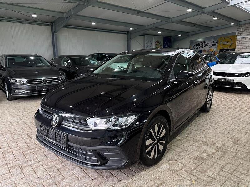 Schwarz Gebraucht 2024 VW Polo Move Limousine | 16.749 € (Guter Preis) - Bild 1/4