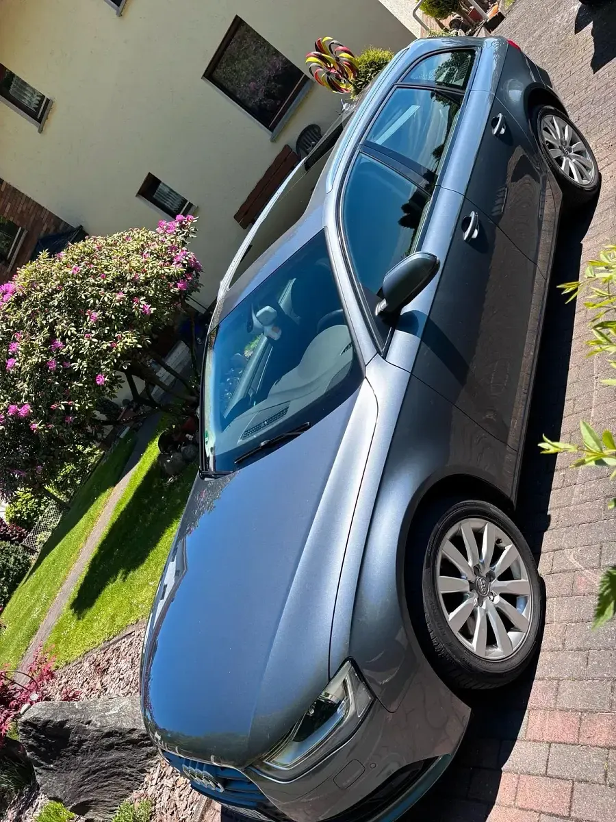 Używany Audi A4 245 KM (180 kW) 2012 Szary Kombi