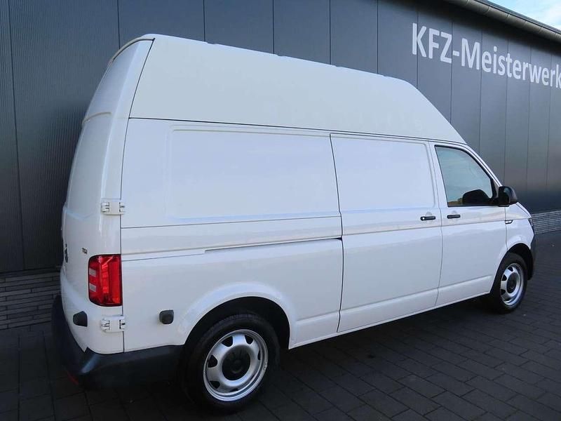 Gebraucht VW Transporter 204 PS (150 kW) 2016 Candy  weiß Van