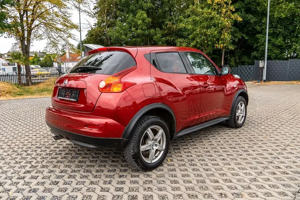 Gebraucht Nissan Juke Tekna 117 PS (86 kW) 2011 Rot SUV