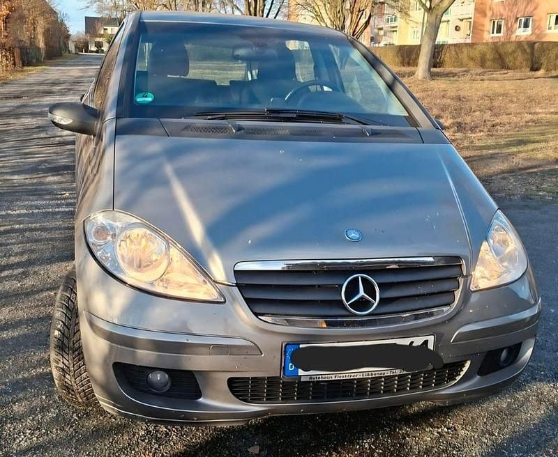 Gebraucht Mercedes A150 Classic 95 PS (69 kW) 2006 Grau Van / Kleinbus