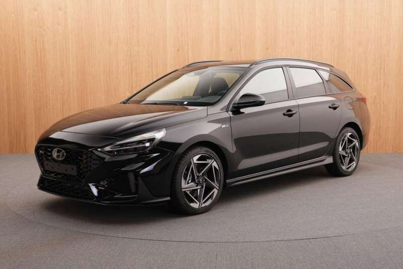 Abyss black Neu 2025 Hyundai i30 N Line Kombi | 27.990 € (Fairer Preis) - Bild 1/4