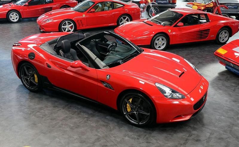 Gebraucht Ferrari California 489 PS (359 kW) 2012 Rosso corsa Cabrio